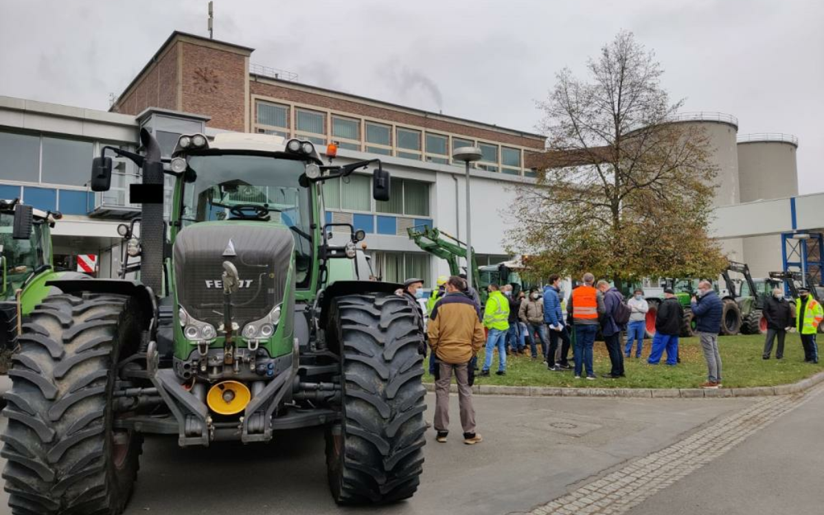 1605094026bauern 2 geschwrrzt 1605094026bauern 2 geschwrrzt